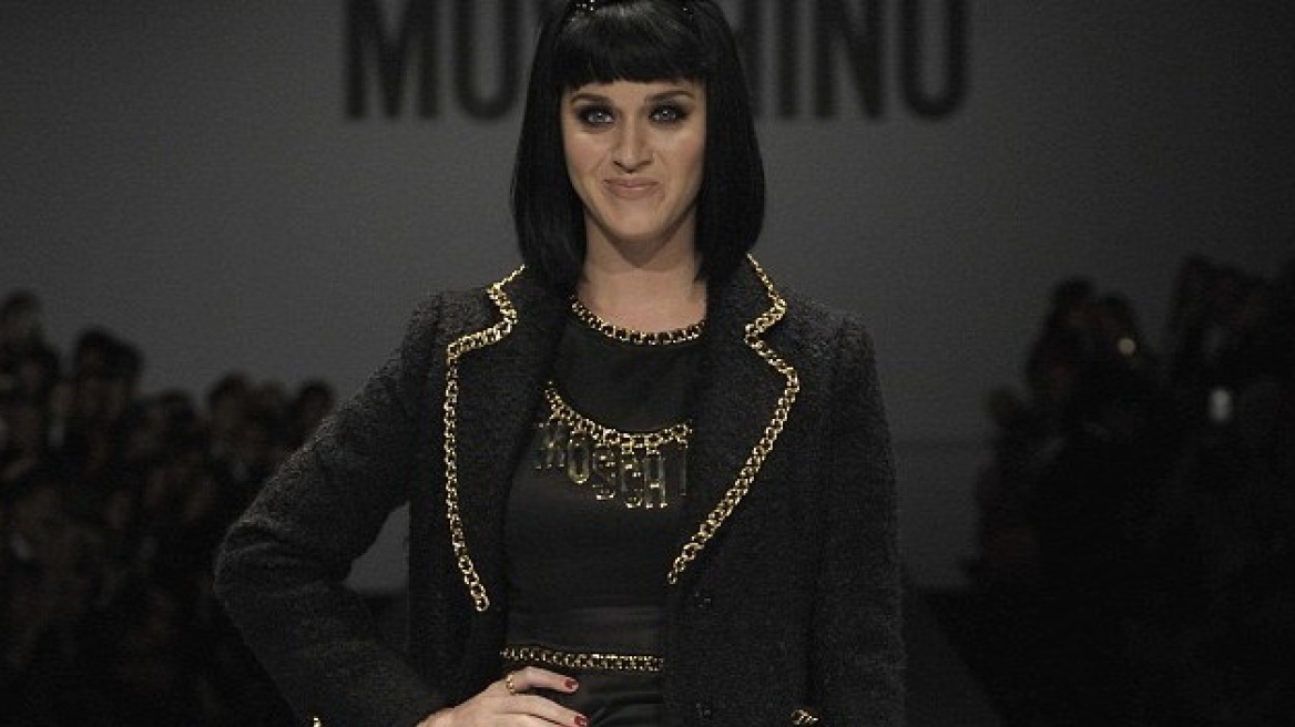 Βίντεο: Γιούχαραν την Katy Perry σε επίδειξη μόδας στο Μιλάνο